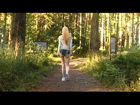 ❤️ Skaista sieviete kustas lēni, nevis kails video ❤ Duršanās video pie lv.assay-define-smartlink.ru ﹏